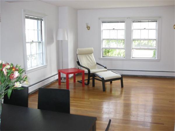 7 Lorraine Road Medford, MA 02155 - Photo 8 of 24 Gallery Image 8