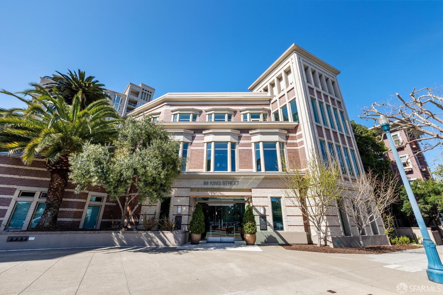 88 King Street, Unit 513 San Francisco, CA 94107 - Photo 34 of 41 a view of a building with a yard