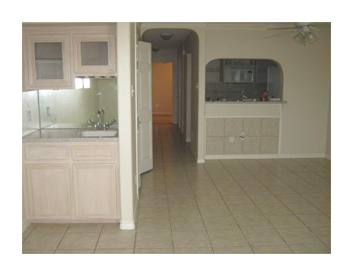 13969 Ports O Call Drive, Unit B Corpus Christi, TX 78418 - Photo 2 of 5