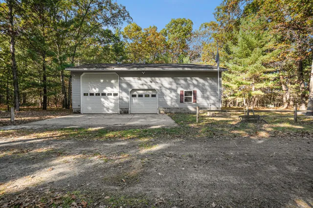 $517,900 | 1840 South Campbell Road, Branch, MI 49402