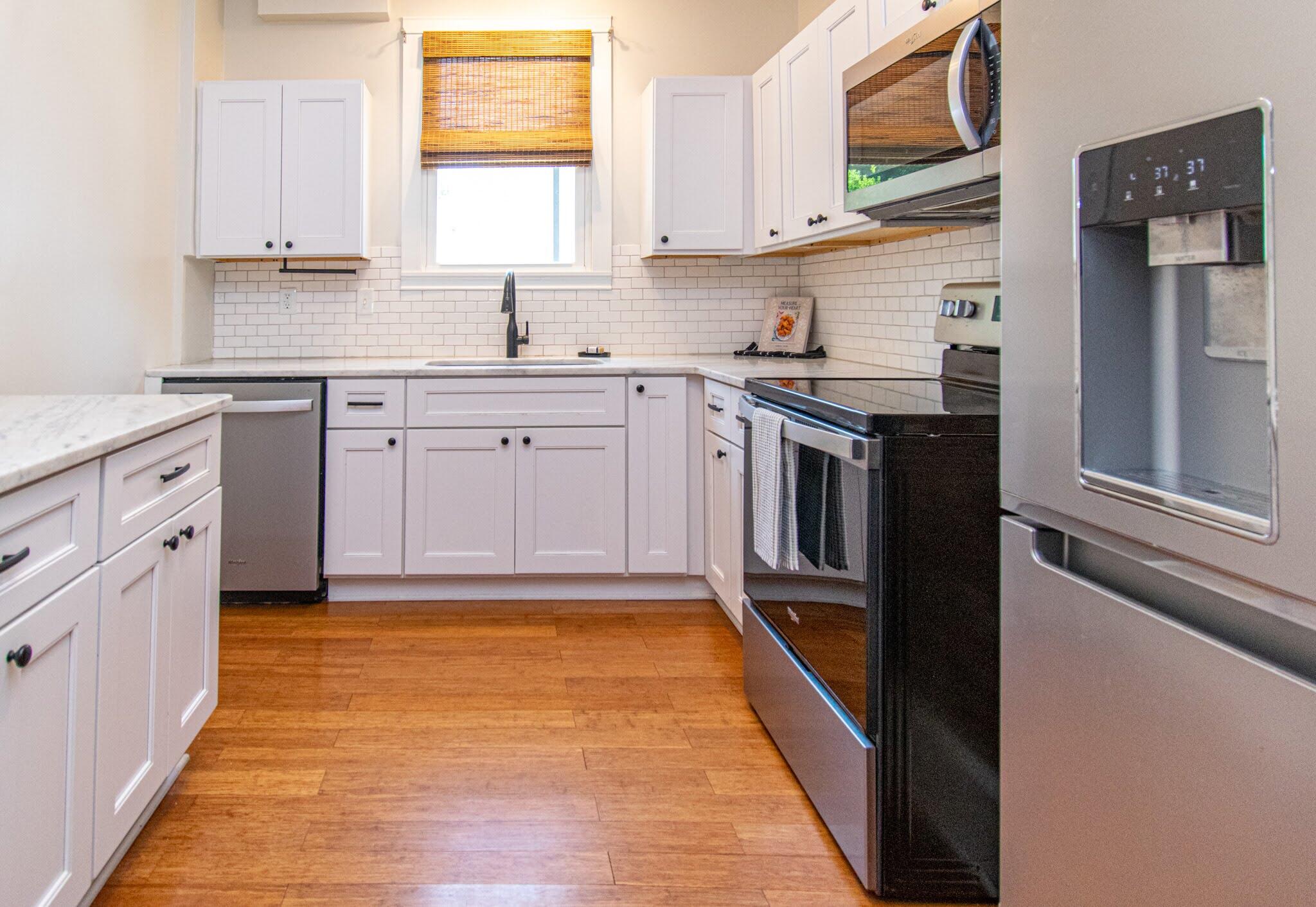 2446 Montvale Road Southwest Roanoke, VA 24015 - Photo 11 of 32 DSC_0012