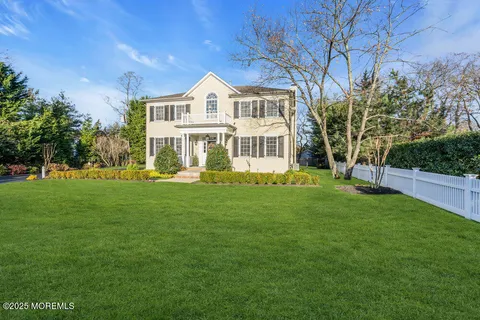 $2,399,000 | 17 Bingham Avenue, Rumson, NJ 07760