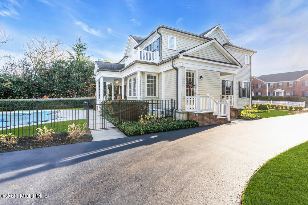 17 Bingham Avenue Rumson, NJ 07760 - Photo 8 of 72 054_dsc09126-1_568