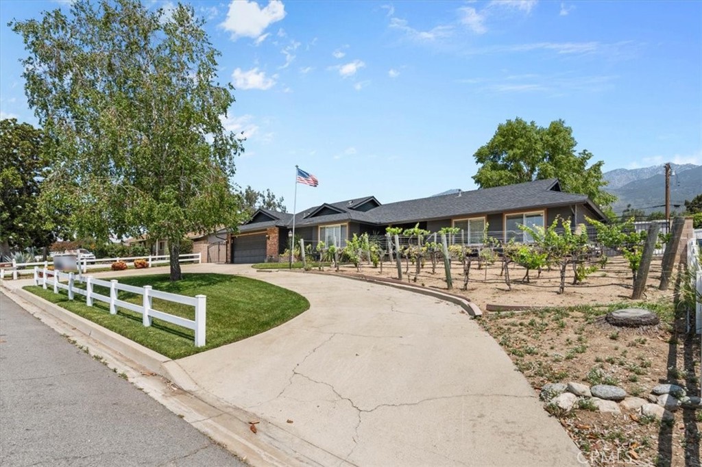 8730 Rancho Street Rancho Cucamonga, CA 91701 - Photo 4 of 46