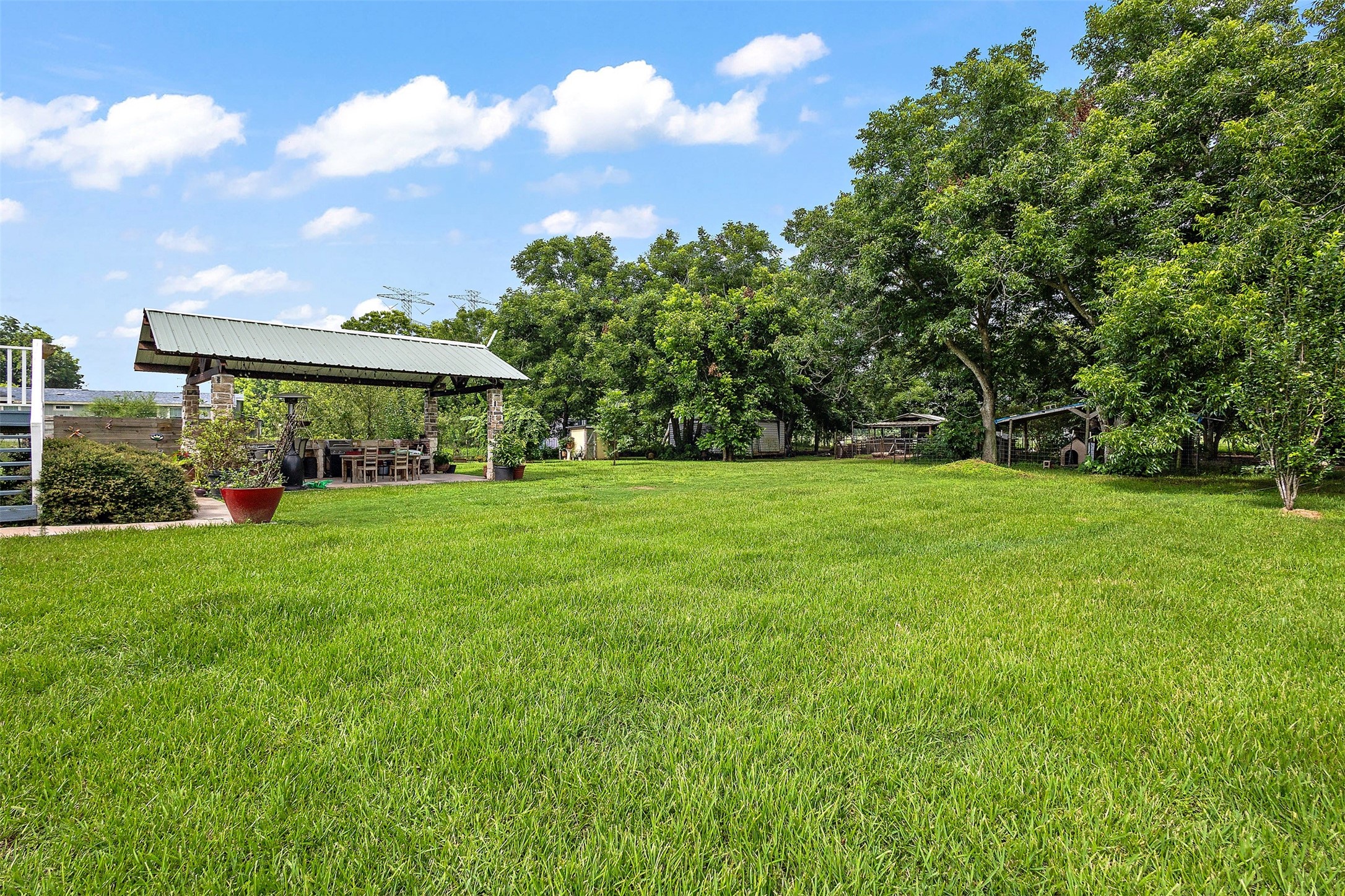 625 Pittman Road Richmond, TX 77469 - Photo 29 of 41 Expansive Backyard