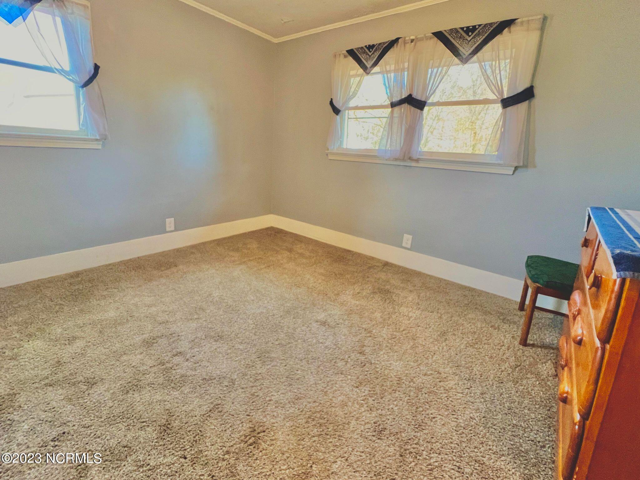 2561 Leslie R Stroud Road Kinston, NC 28504 - Photo 10 of 24 375763471_1488711745028769_8223467887249