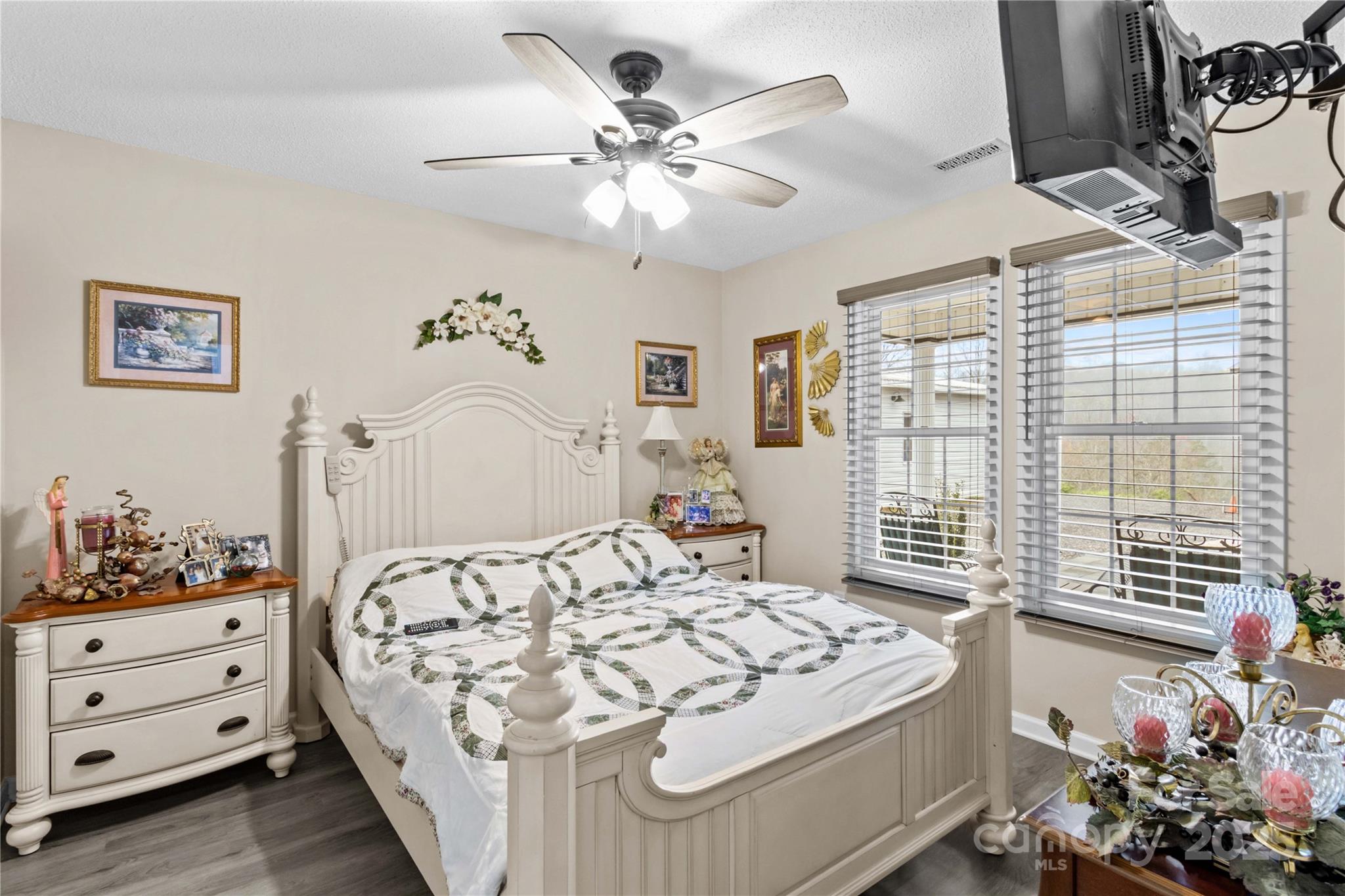 1595 Cheatham Ford Road Hiddenite, NC 28636 - Photo 26 of 48