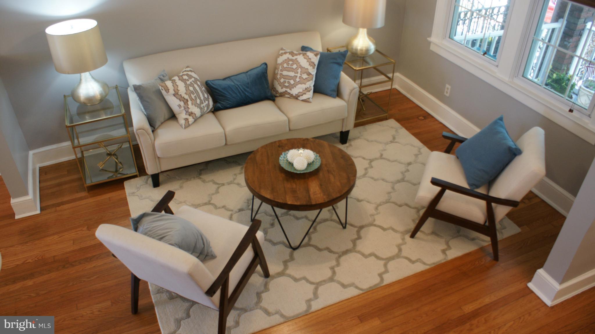 515 23rd Place Northeast Washington, DC 20002 - Photo 5 of 30 Living Room
