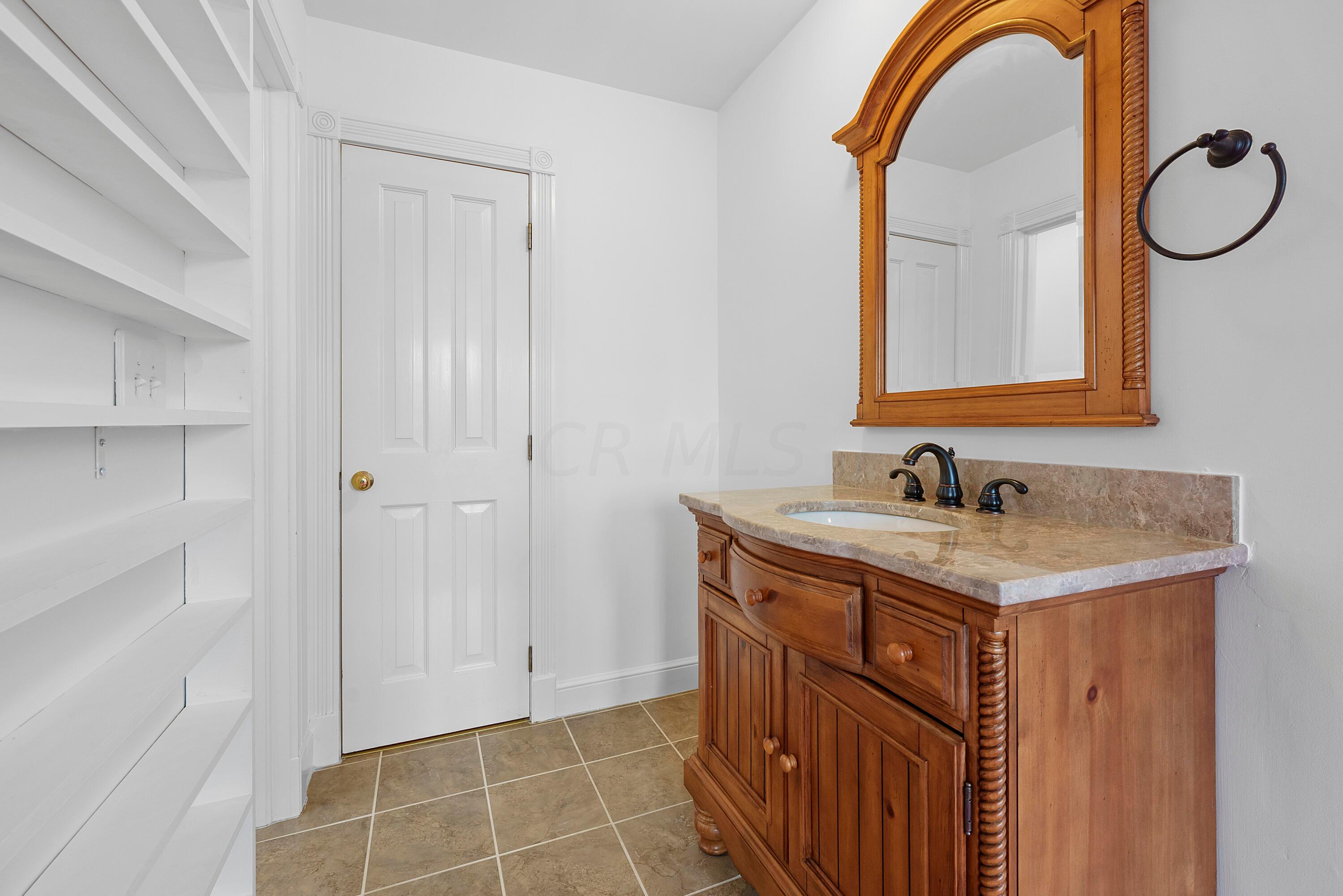 3160 Ross Road Sunbury, OH 43074 - Photo 43 of 64 35
