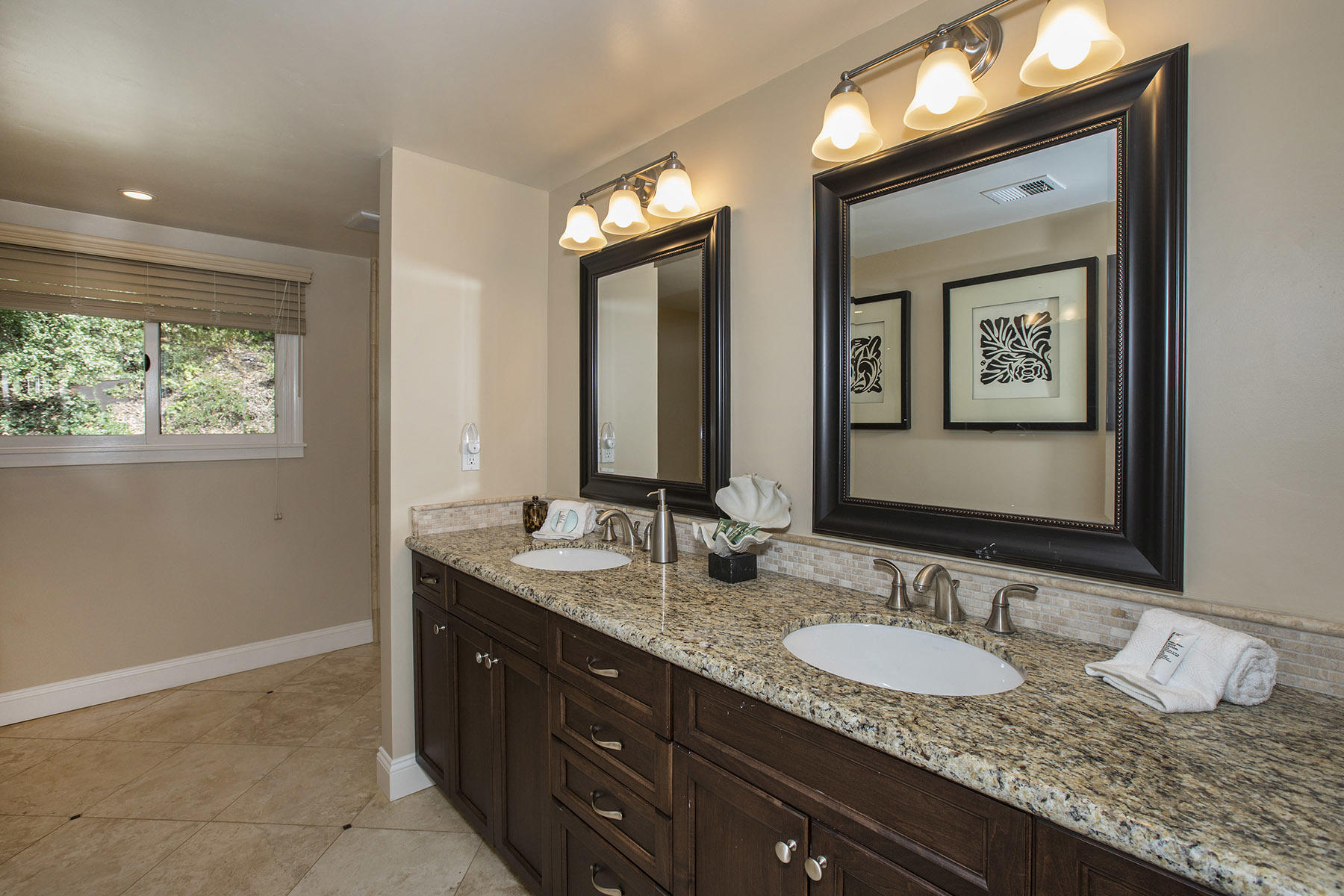 4061 Ramitas Road Santa Barbara, CA 93110 - Photo 15 of 21 hall bathroom