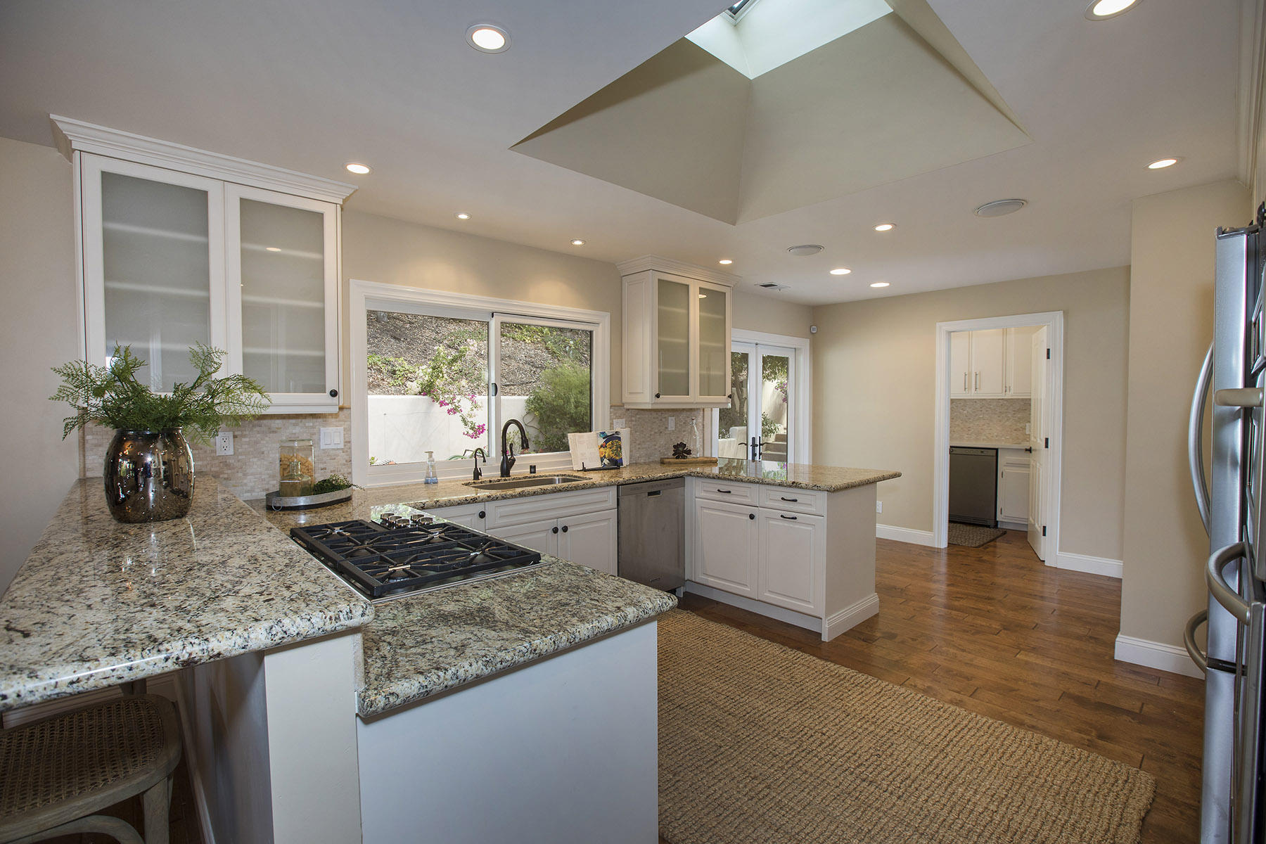 4061 Ramitas Road Santa Barbara, CA 93110 - Photo 5 of 21 kitchen