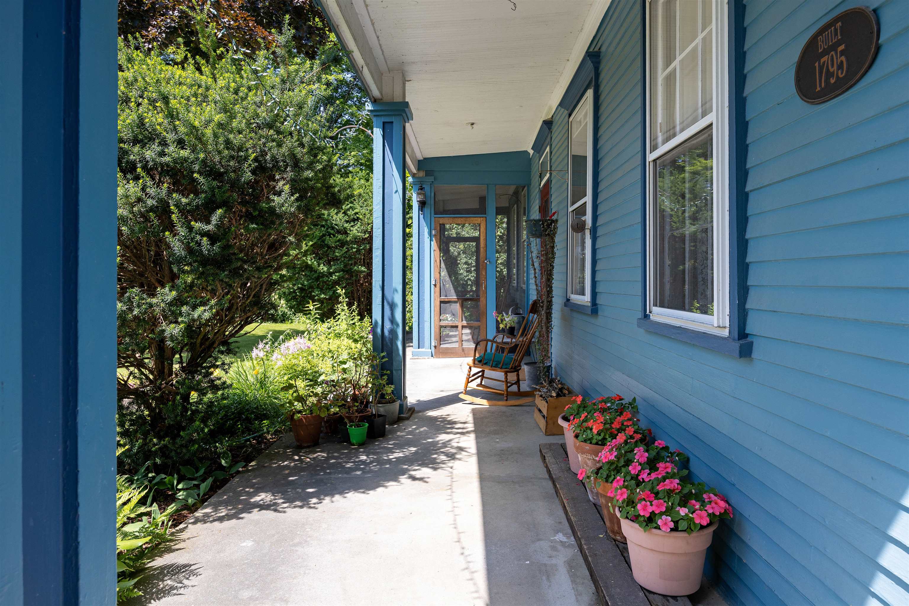 535 Oxbow Road Newbury, VT 05051 - Photo 8 of 60