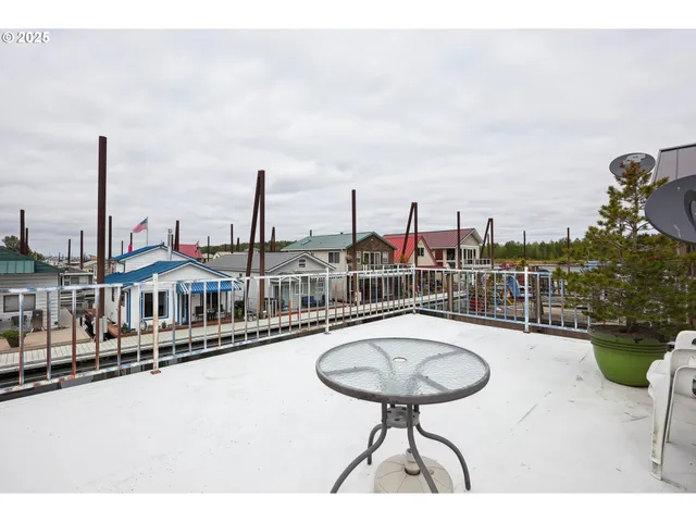 a view of a house with sitting area