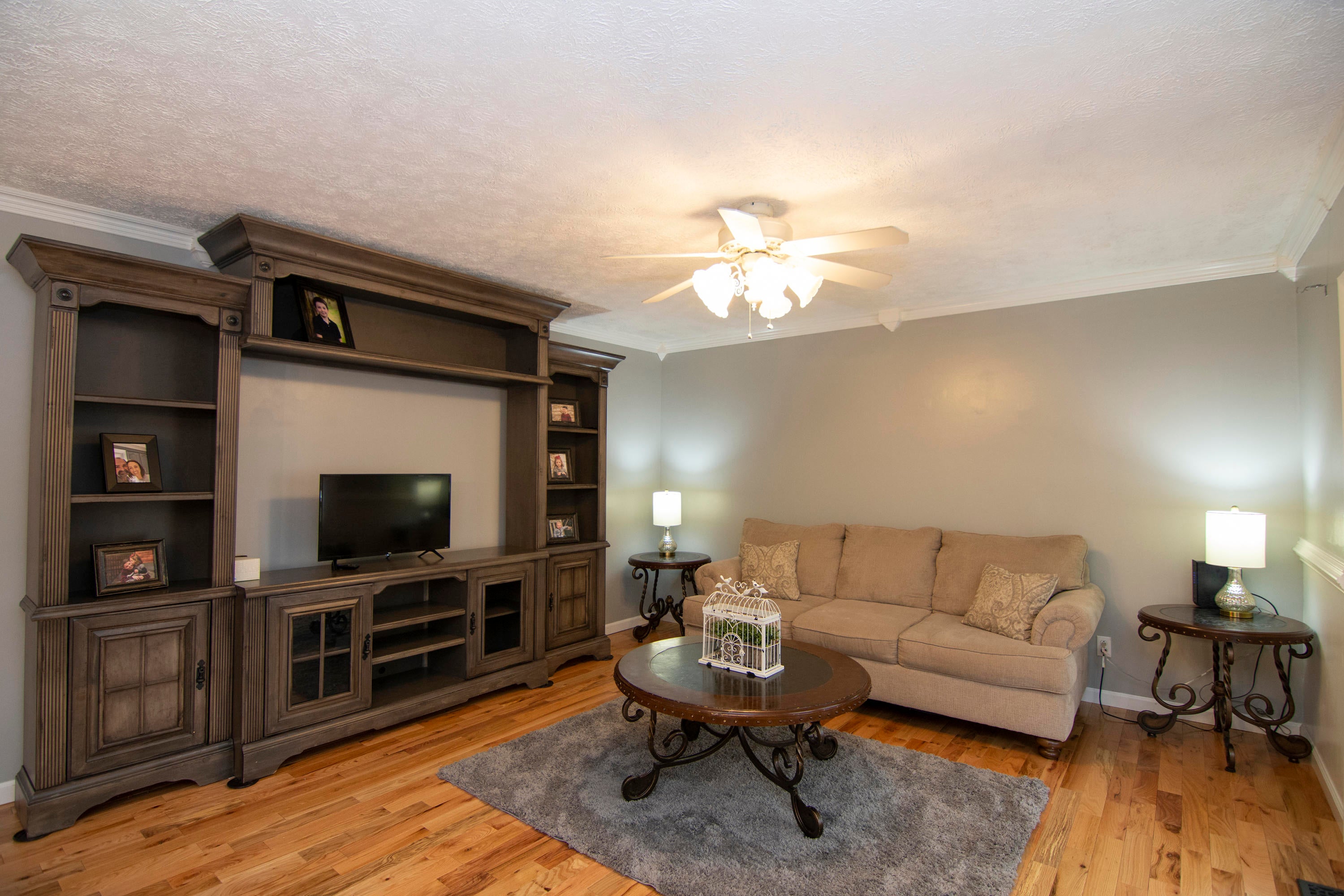 2114 Stone House Road Caldwell, WV 24925 - Photo 17 of 46 Gallery Image 17
