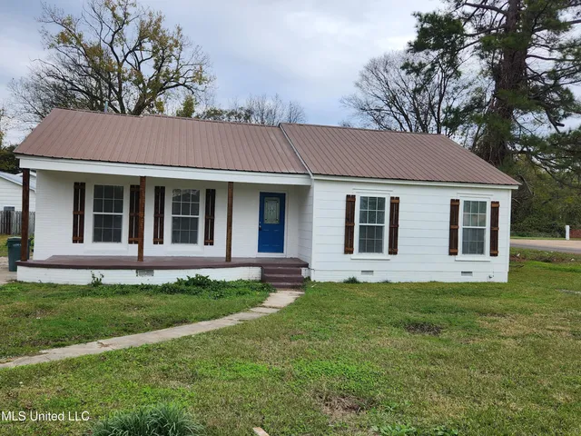 $119,999 | 111 East Fifteenth Street, Yazoo City, MS 39194