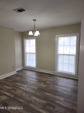 $119,999 | 111 East Fifteenth Street, Yazoo City, MS 39194