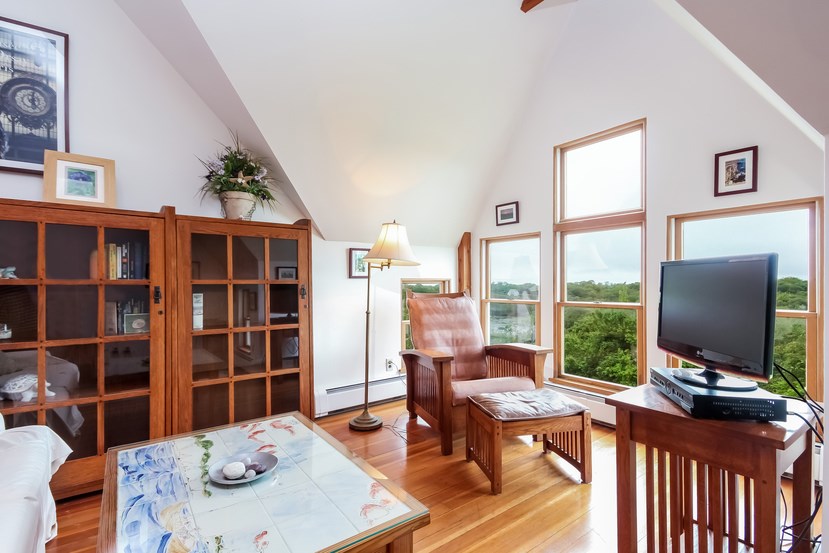 1657 Pilot Hill Road Block Island, RI 02807 - Photo 21 of 39
