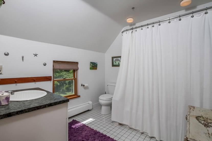 1657 Pilot Hill Road Block Island, RI 02807 - Photo 27 of 39