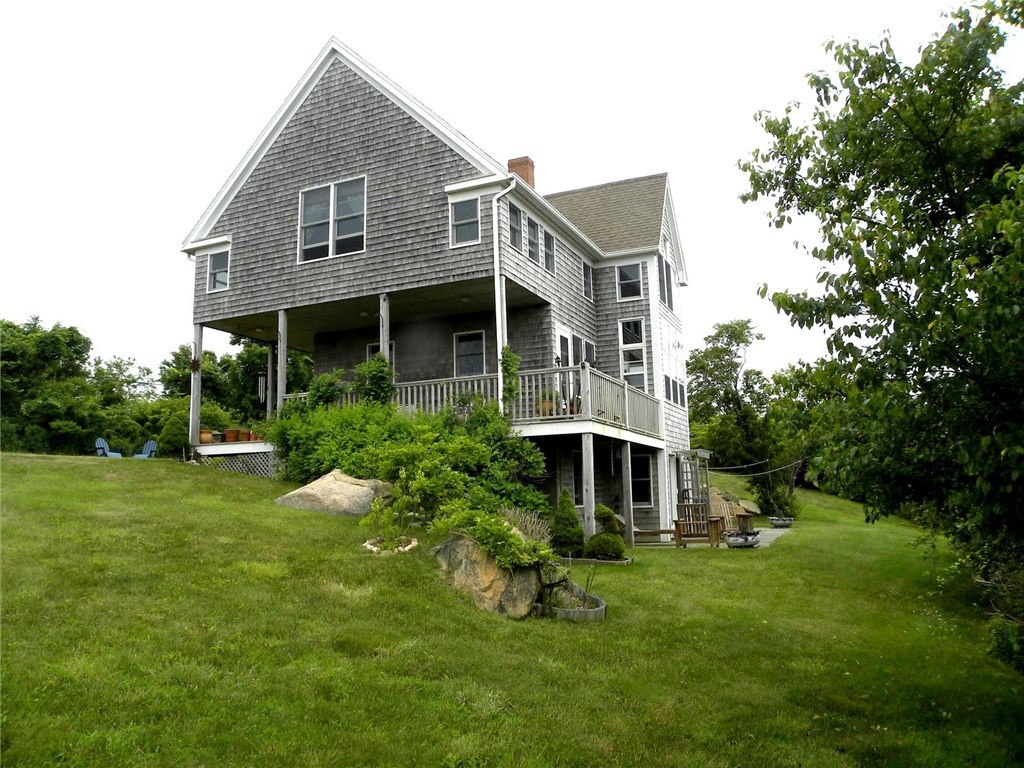 1657 Pilot Hill Road Block Island, RI 02807 - Photo 9 of 39