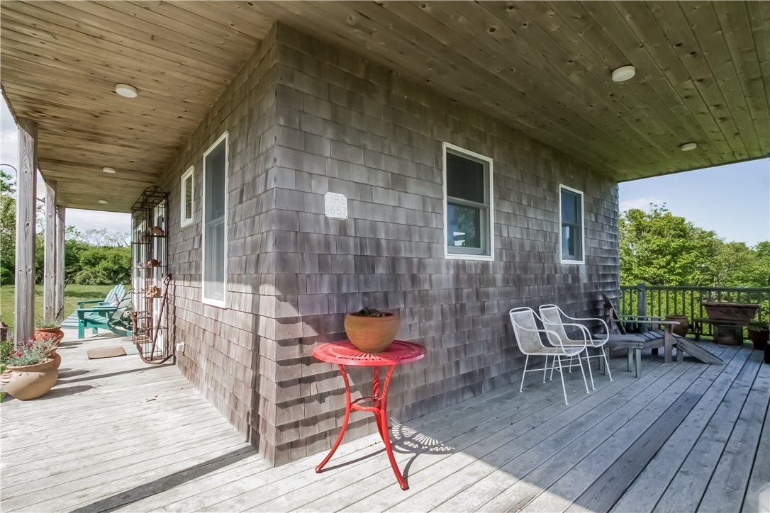 1657 Pilot Hill Road Block Island, RI 02807 - Photo 10 of 39
