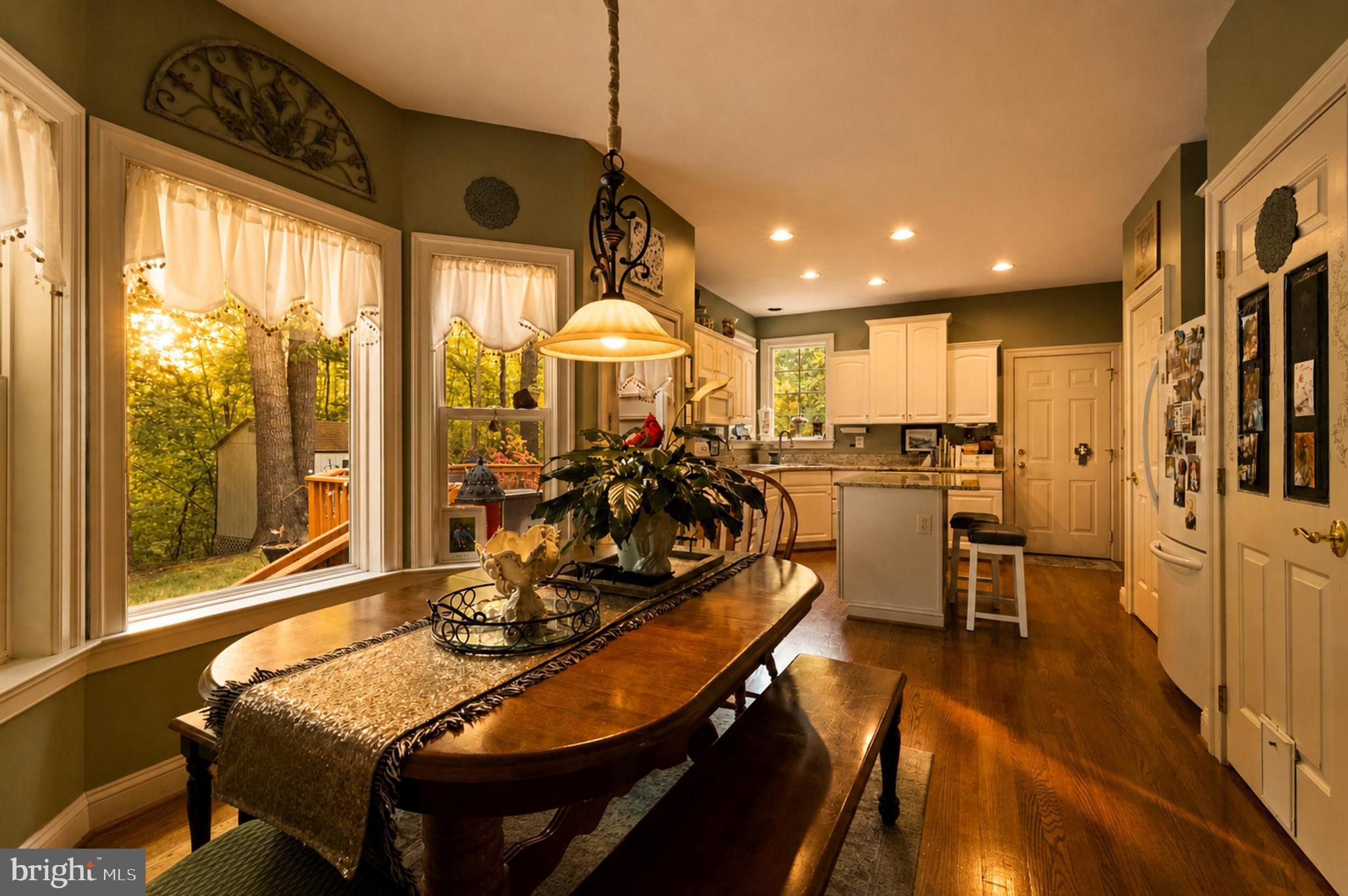 4345 Little Falls Road Huntingtown, MD 20639 - Photo 14 of 45 Eat in Area Twilight