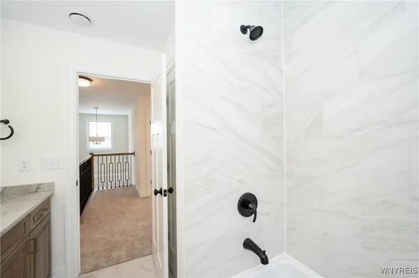 $559,900 | 8418 Evelyn Drive, Eden, NY 14057