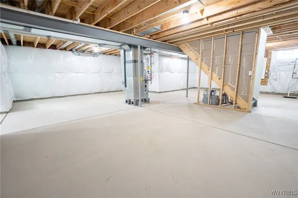 $559,900 | 8418 Evelyn Drive, Eden, NY 14057