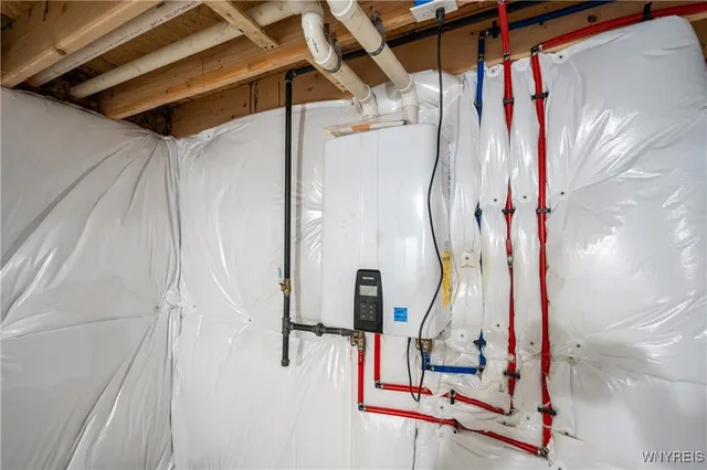 $565,000 | 8418 Evelyn Drive, Eden, NY 14057