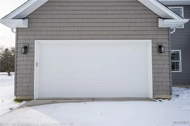 $565,000 | 8418 Evelyn Drive, Eden, NY 14057