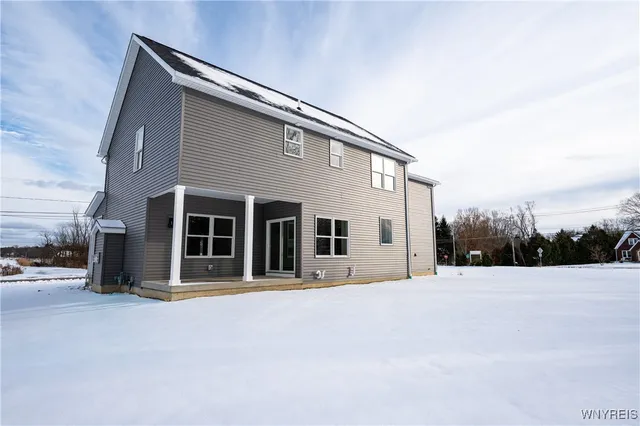 $559,900 | 8418 Evelyn Drive, Eden, NY 14057