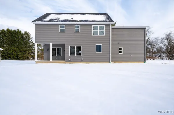 $559,900 | 8418 Evelyn Drive, Eden, NY 14057