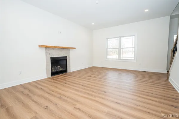 $559,900 | 8418 Evelyn Drive, Eden, NY 14057