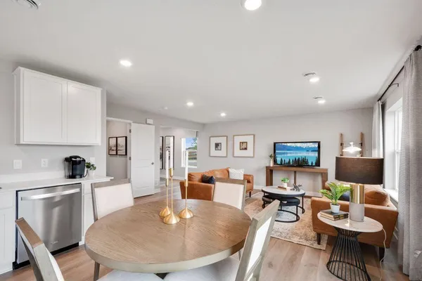 $365,990 | 13730 Victoria Meadows, Rosemount, MN 55068