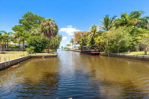 $597,000 | 1229 Carlene Avenue, Fort Myers, FL 33901