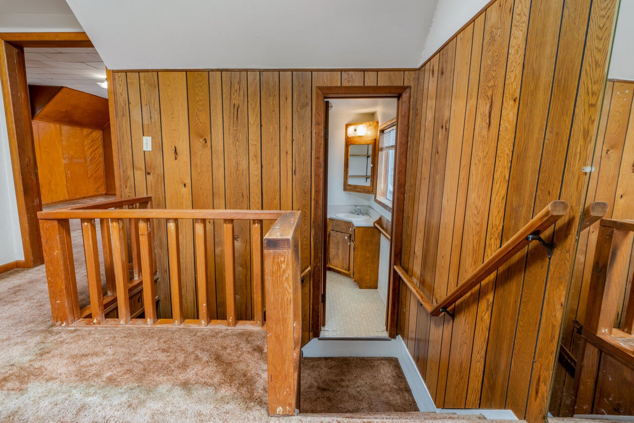 9900 Oak Hill Road Independence, OR 97351 - Photo 41 of 50 9900 Oak Hill Rd Interior MLS 11