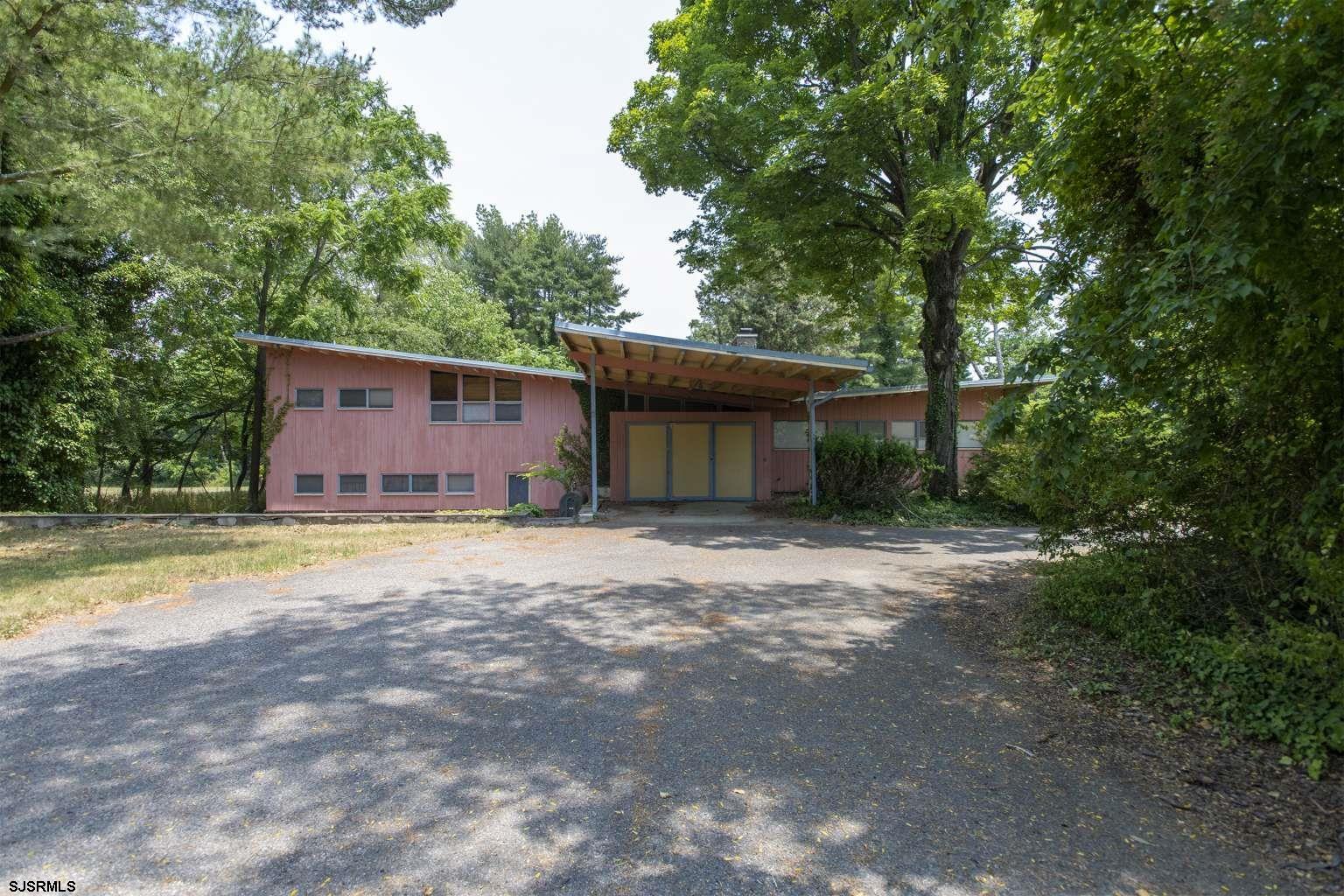 55 Rutgers Avenue Bridgeton, NJ 08302 - Photo 2 of 25 Gallery Image 2