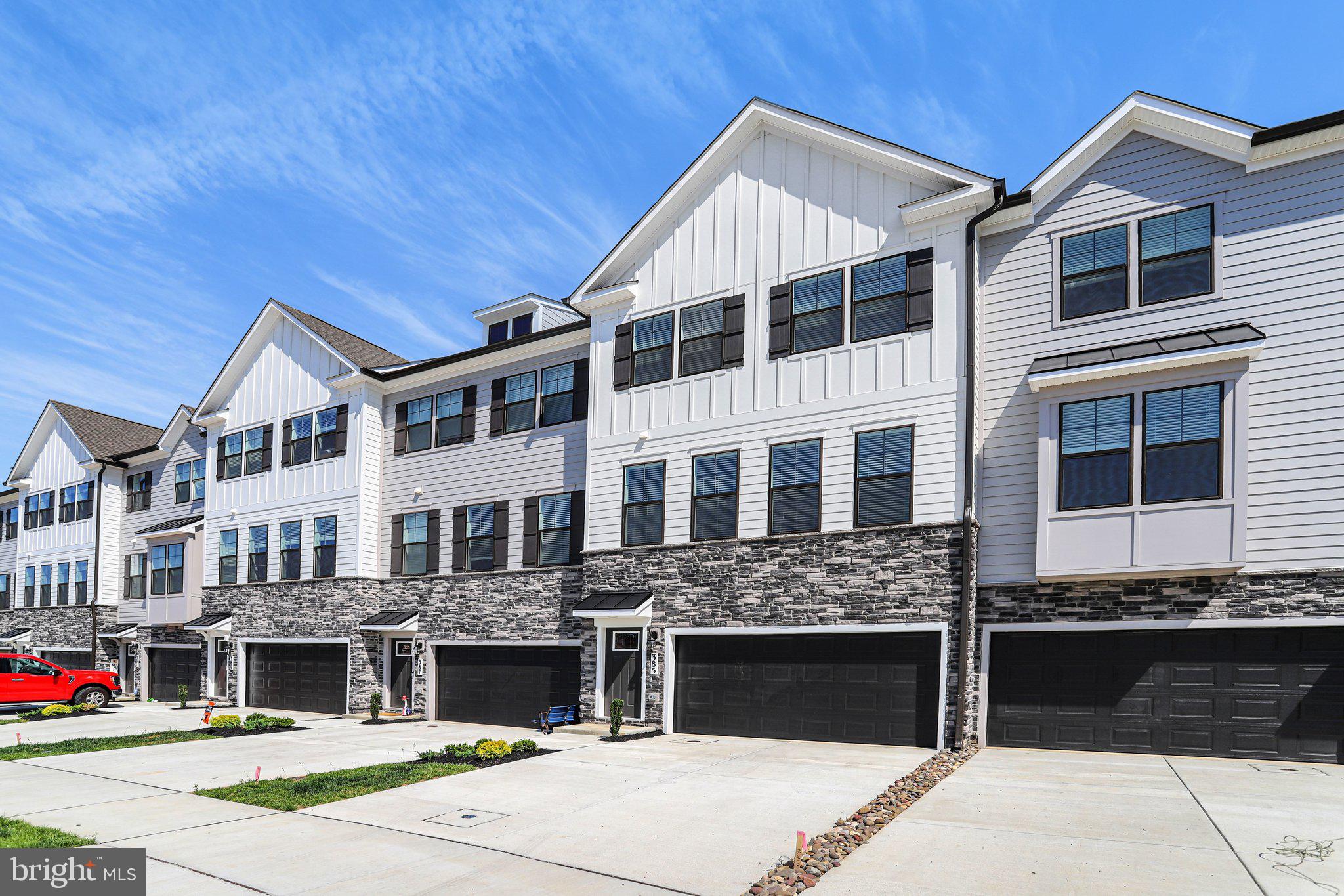 385 Ensemble Way Frederick, MD 21701 - Photo 3 of 41