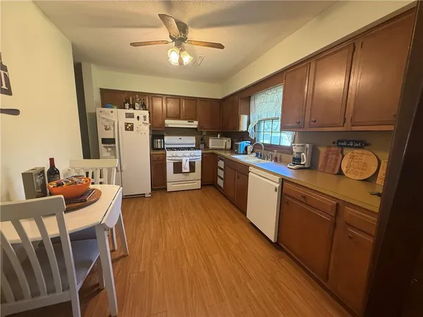 $215,000 | 1405 South Rouse Street, Pittsburg, KS 66762