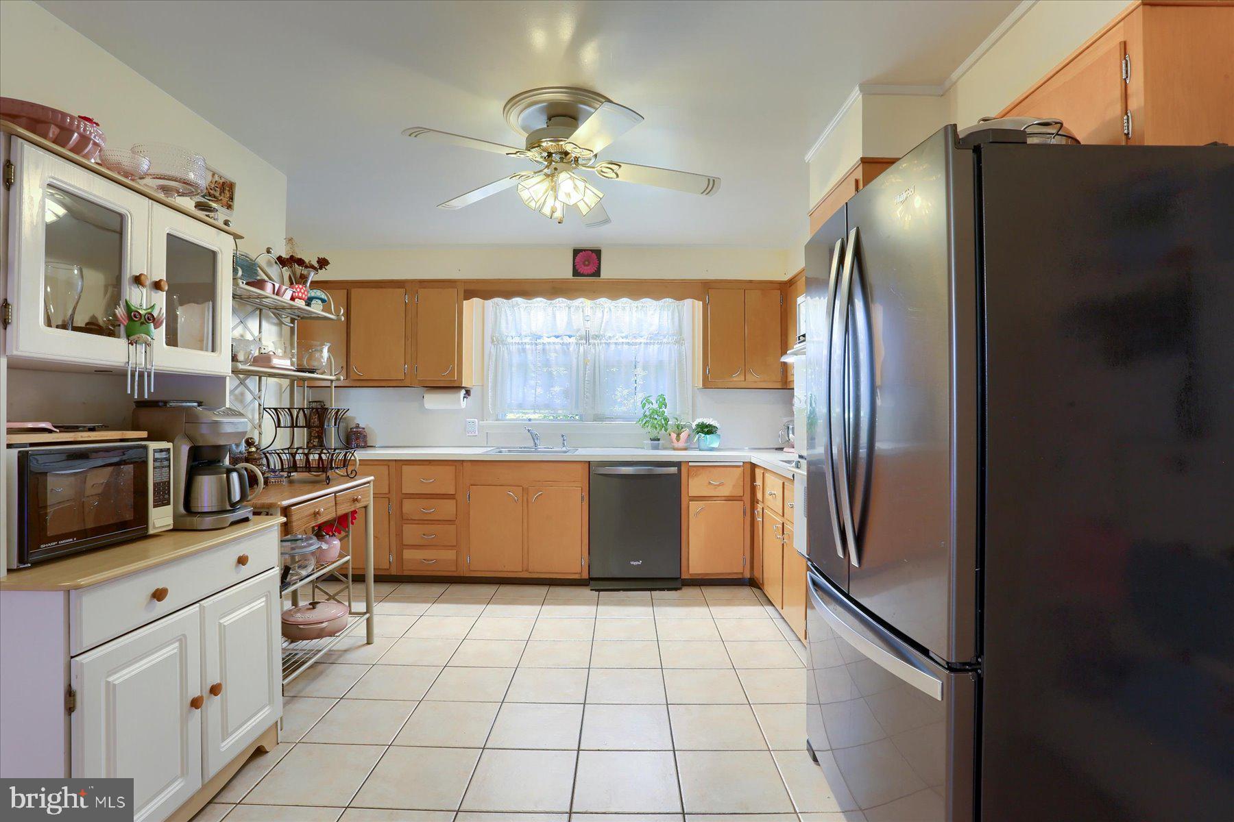 4407 Fargreen Road Harrisburg, PA 17110 - Photo 13 of 35 Gallery Image 13