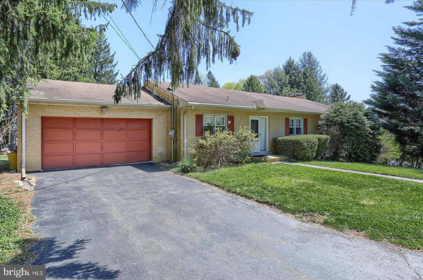 4407 Fargreen Road Harrisburg, PA 17110 - Photo 2 of 35 Gallery Image 2