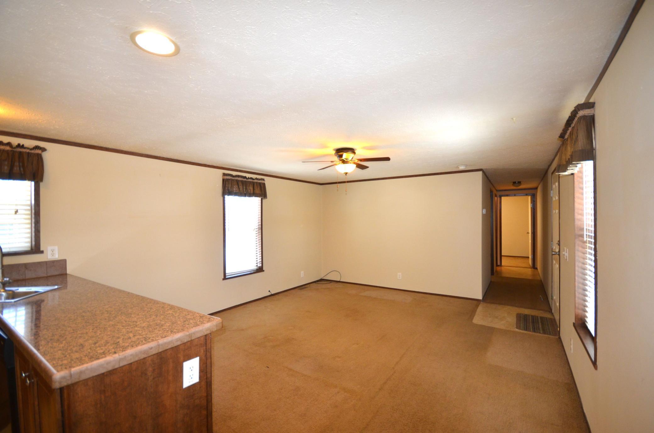 112 St Ann Street Mankato, MN 56001 - Photo 2 of 12