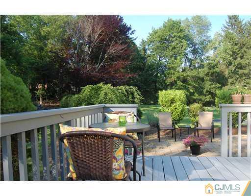 961 Raritan Road Scotch Plains, NJ 07076 - Photo 23 of 25