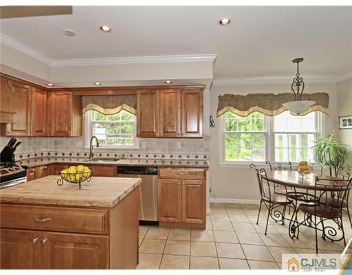 961 Raritan Road Scotch Plains, NJ 07076 - Photo 7 of 25