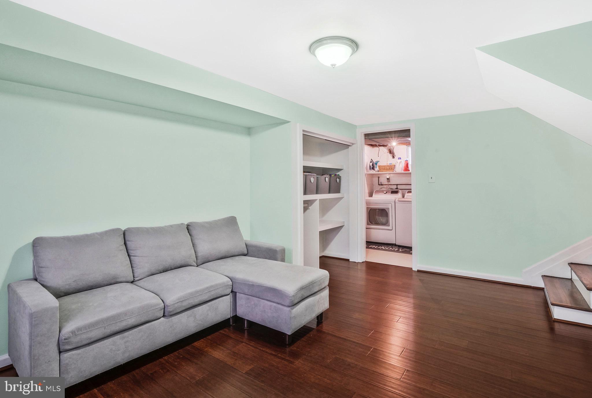 7604 Gresham Street Springfield, VA 22151 - Photo 27 of 58 Gallery Image 27