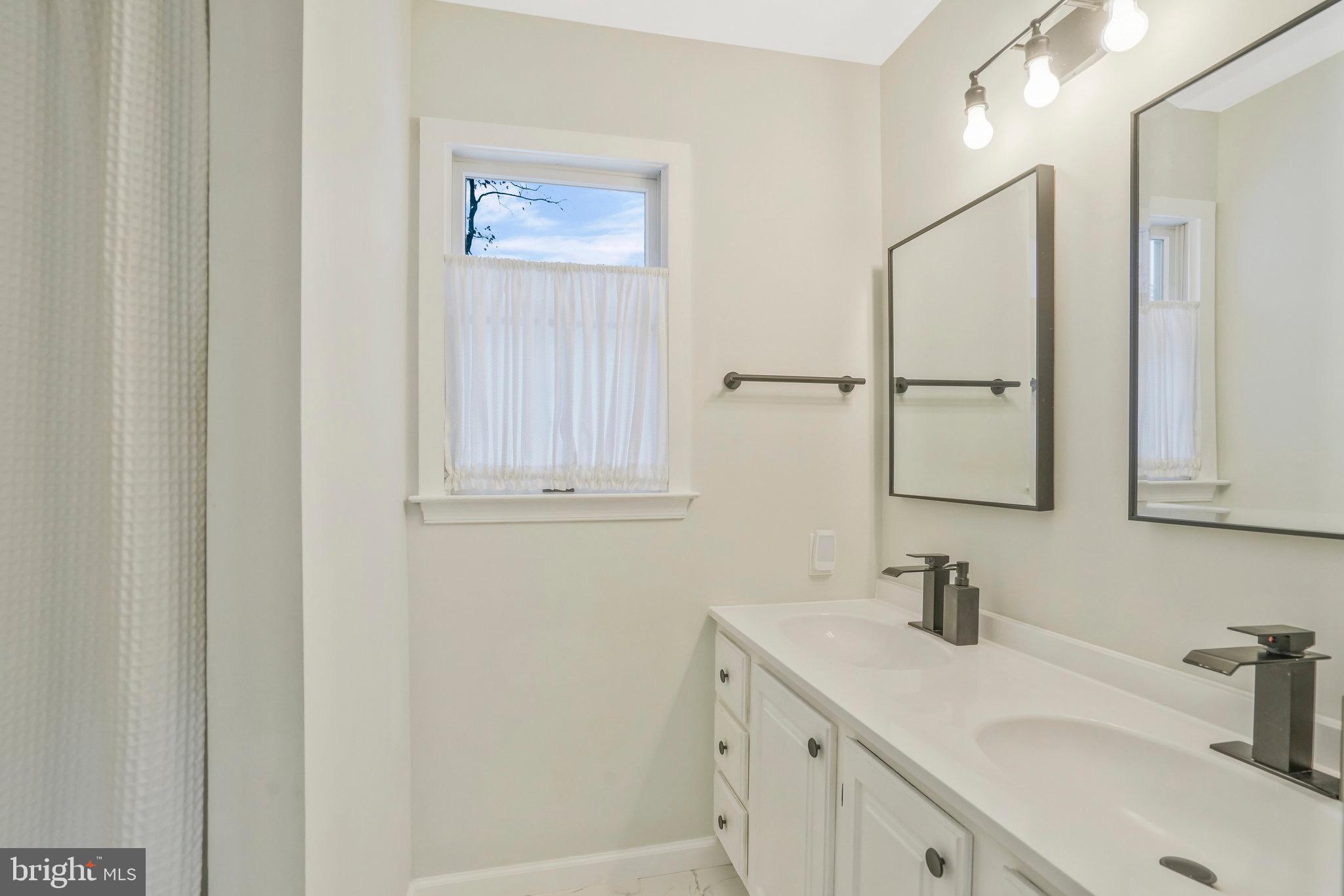 7604 Gresham Street Springfield, VA 22151 - Photo 38 of 58 Gallery Image 38