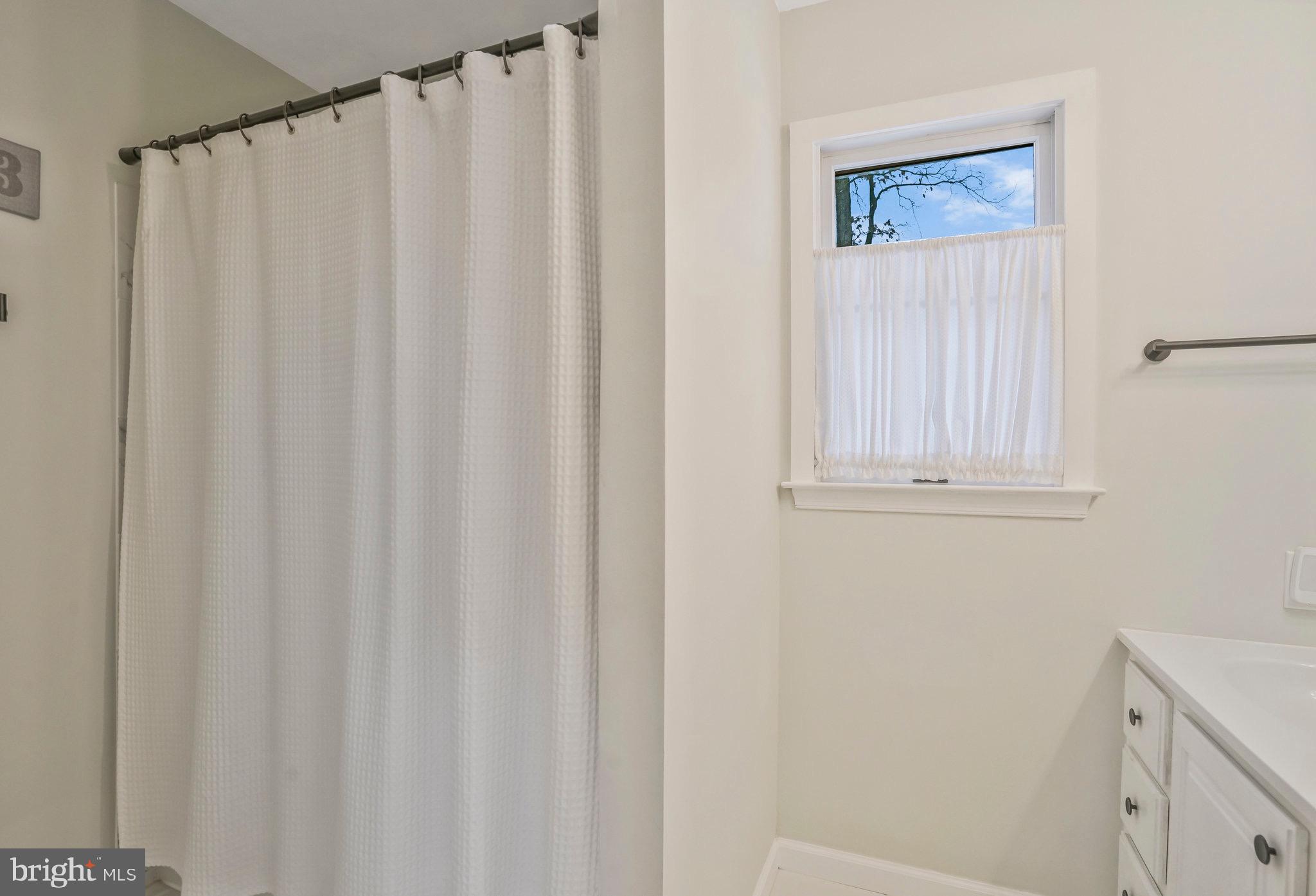 7604 Gresham Street Springfield, VA 22151 - Photo 39 of 58 Gallery Image 39