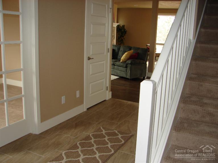 20879 Northeast Rorick Drive Bend, OR 97701 - Photo 5 of 25 Additional Photo