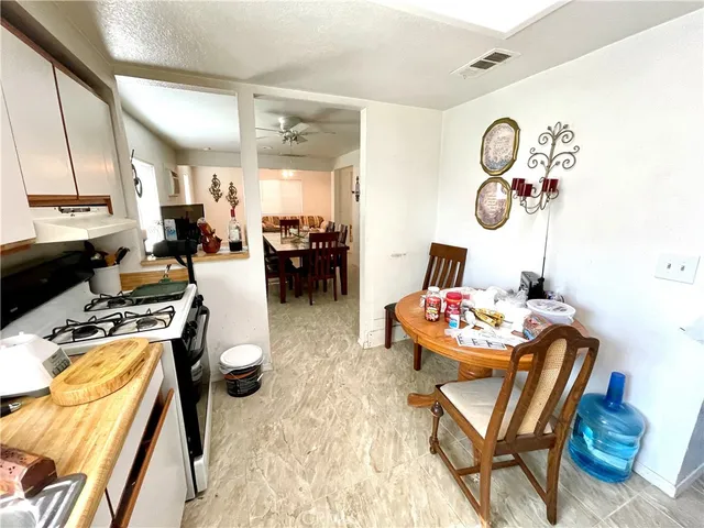 $285,500 | 1325 Norton Avenue, Dos Palos, CA 93620