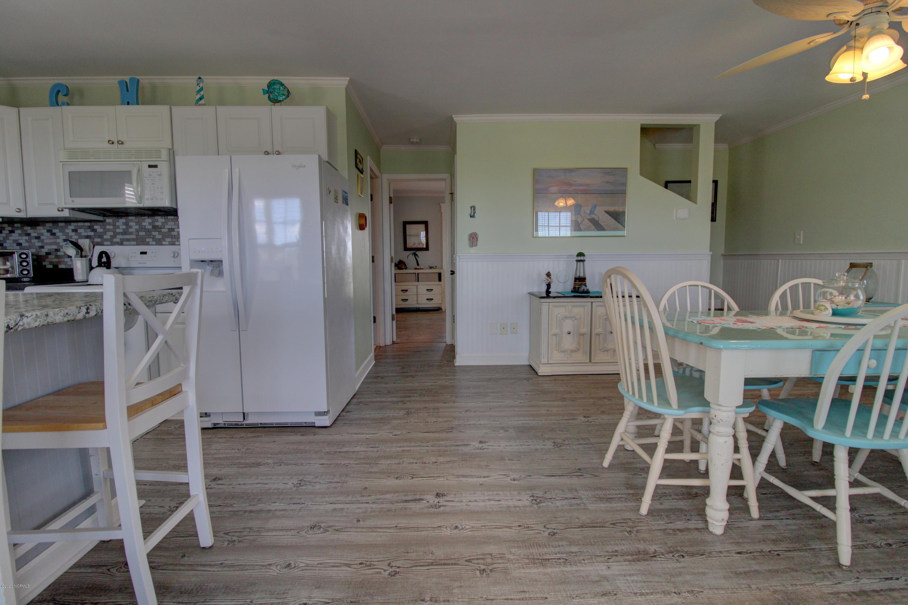 1935 New River Inlet Road North Topsail Beach, NC 28460 - Photo 15 of 97 serenity sands - living and kitchen
