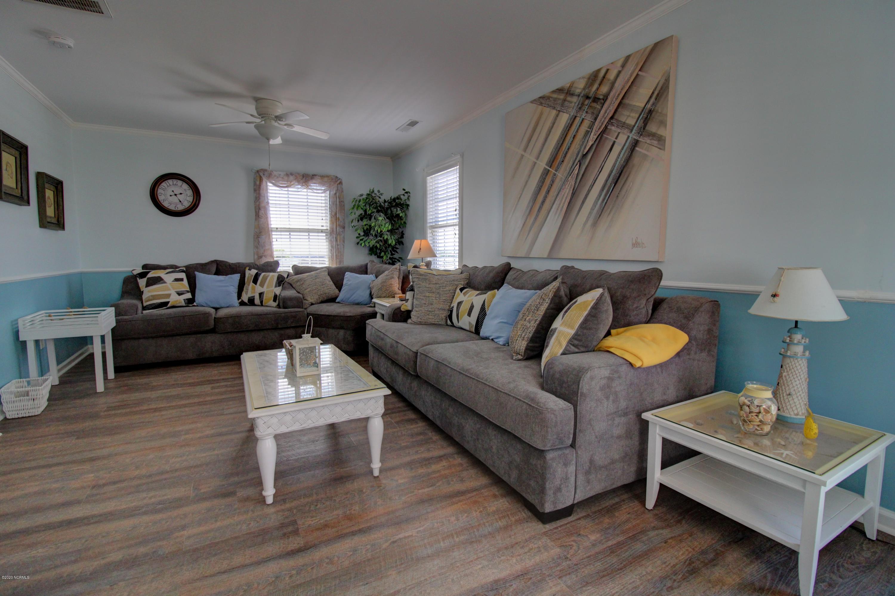 1935 New River Inlet Road North Topsail Beach, NC 28460 - Photo 16 of 97 serenity sands - living room 1